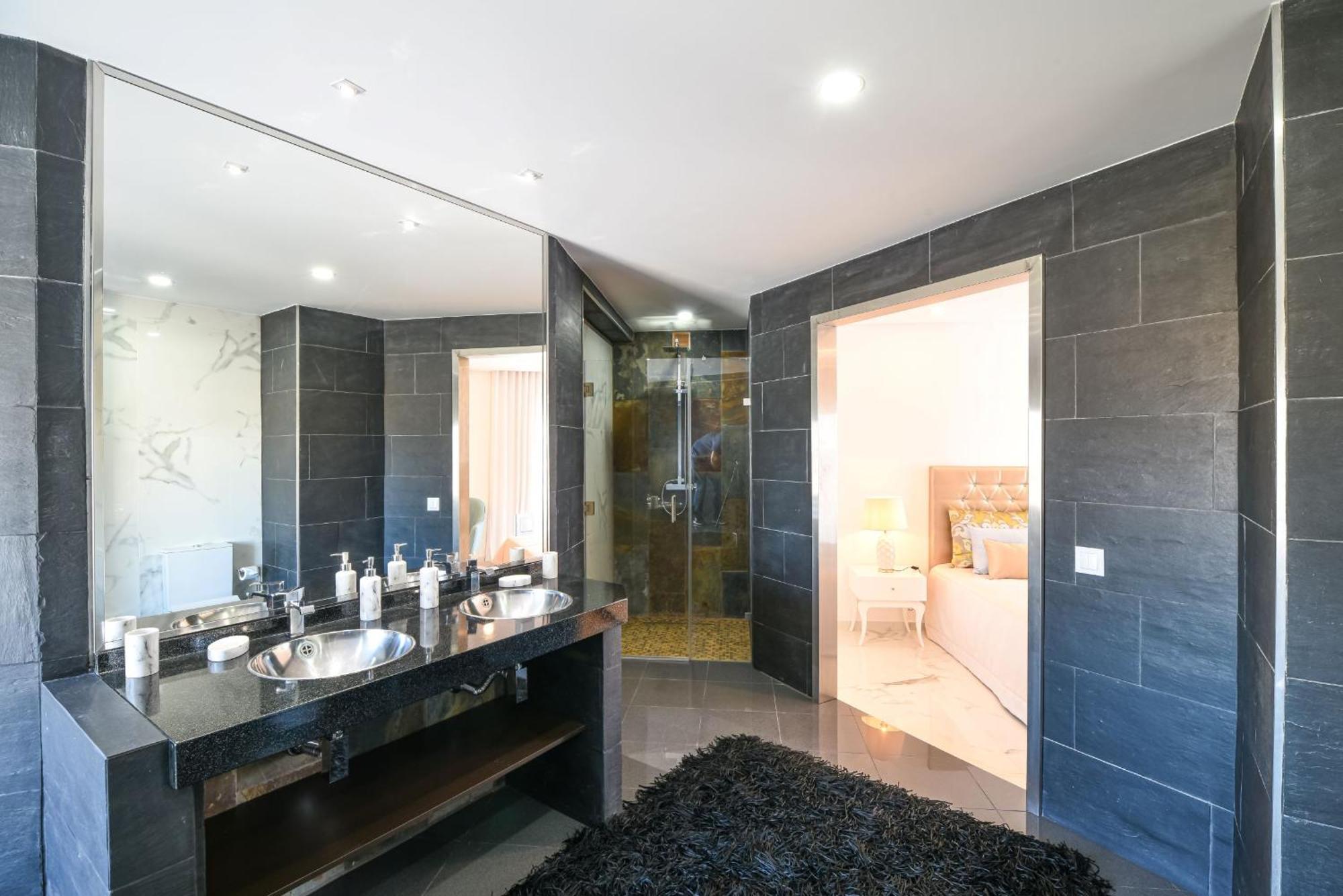 The Penthouse In Praia Da Rocha ปอร์ติเมา ภายนอก รูปภาพ